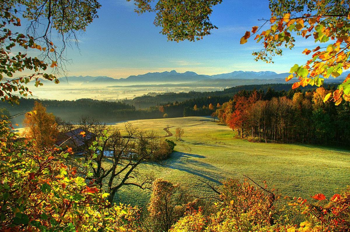 Hotel Zur Schonen Aussicht Feldkirchen-Westerham Exteriér fotografie