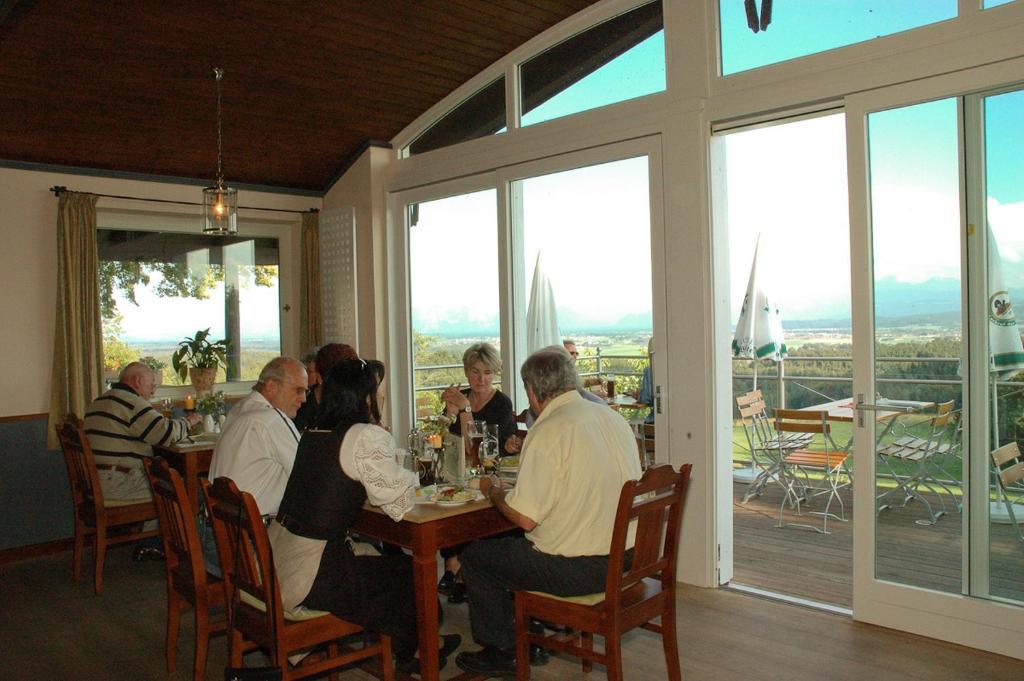 Hotel Zur Schonen Aussicht Feldkirchen-Westerham Exteriér fotografie